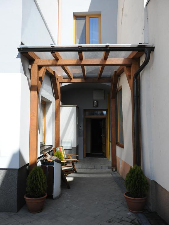 Penzion Kiska Kežmarok Exteriör bild